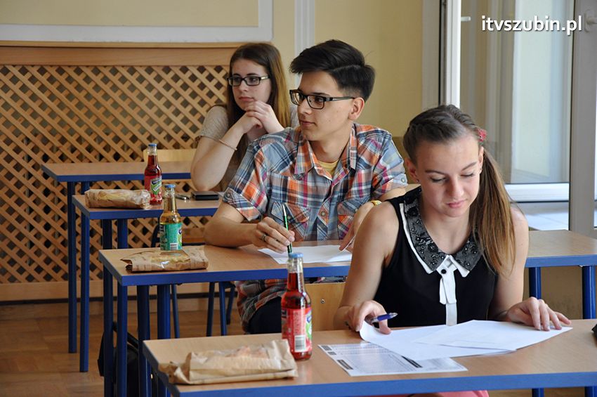 VIII Powiatowy Konkurs Chemiczny 