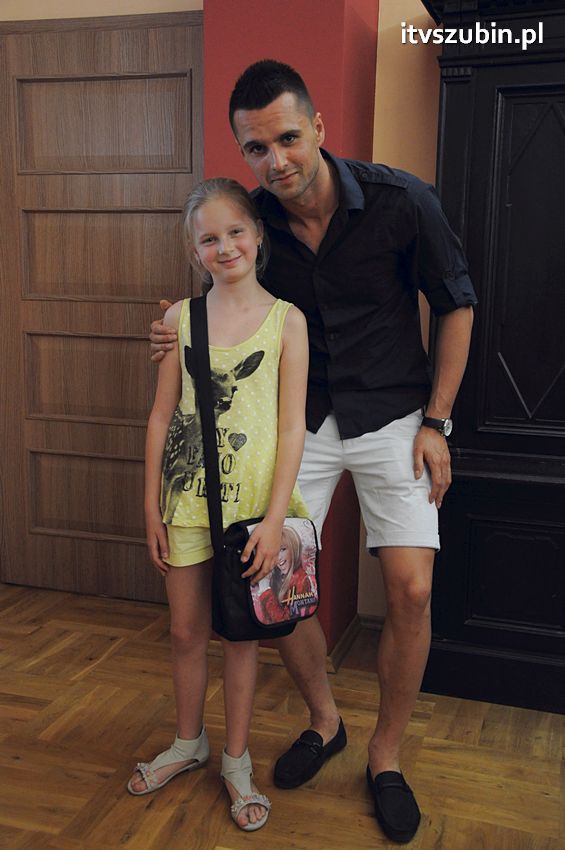 Piłkarze Zawiszy Bydgoszcz z Pucharem Polski w Szubinie