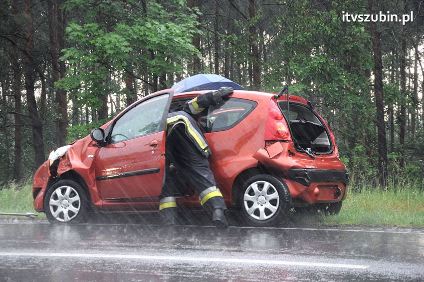 Kolizja trzech osobówek w Kołaczkowie