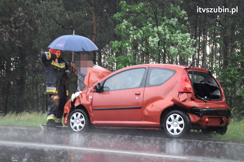 Kolizja trzech osobówek w Kołaczkowie