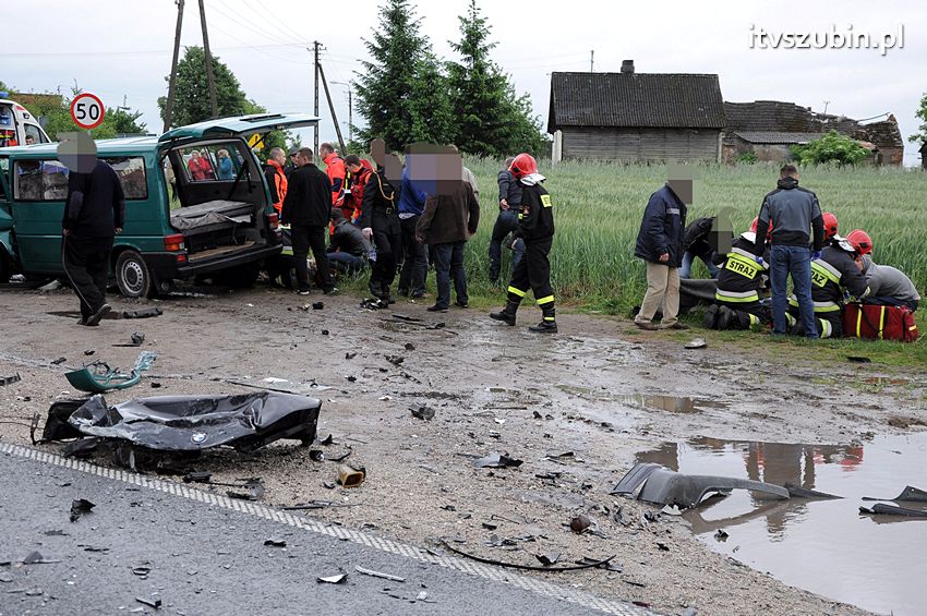 Osiem osób poszkodowanych w wypadku w Starym Jarużynie