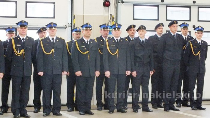 Uroczysty apel w Komendzie Powiatowej PSP w Nakle nad Notecią