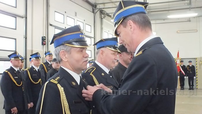 Uroczysty apel w Komendzie Powiatowej PSP w Nakle nad Notecią