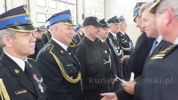 Uroczysty apel w Komendzie Powiatowej PSP w Nakle nad Notecią