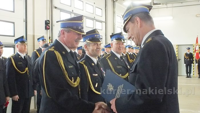 Uroczysty apel w Komendzie Powiatowej PSP w Nakle nad Notecią