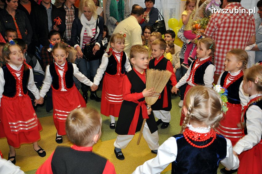 Festyn rodzinny w Samorządowym Przedszkolu nr 2 w Szubinie