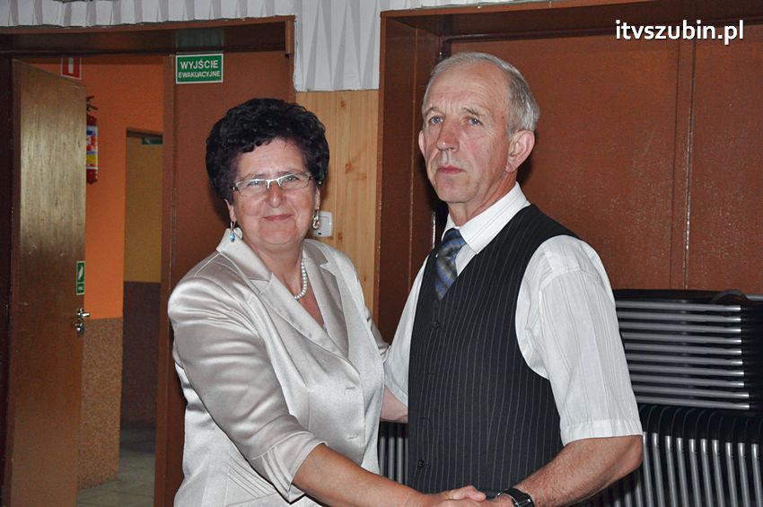 Seniorzy w tanecznych rytmach