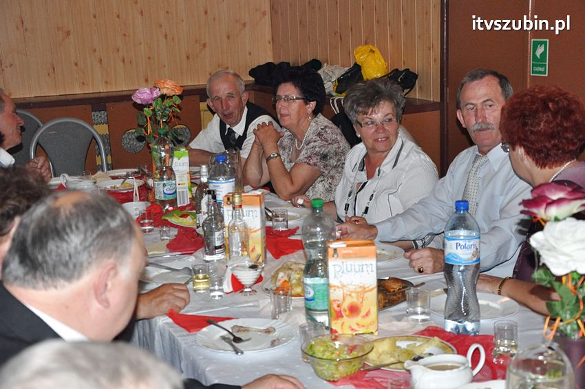 Seniorzy w tanecznych rytmach