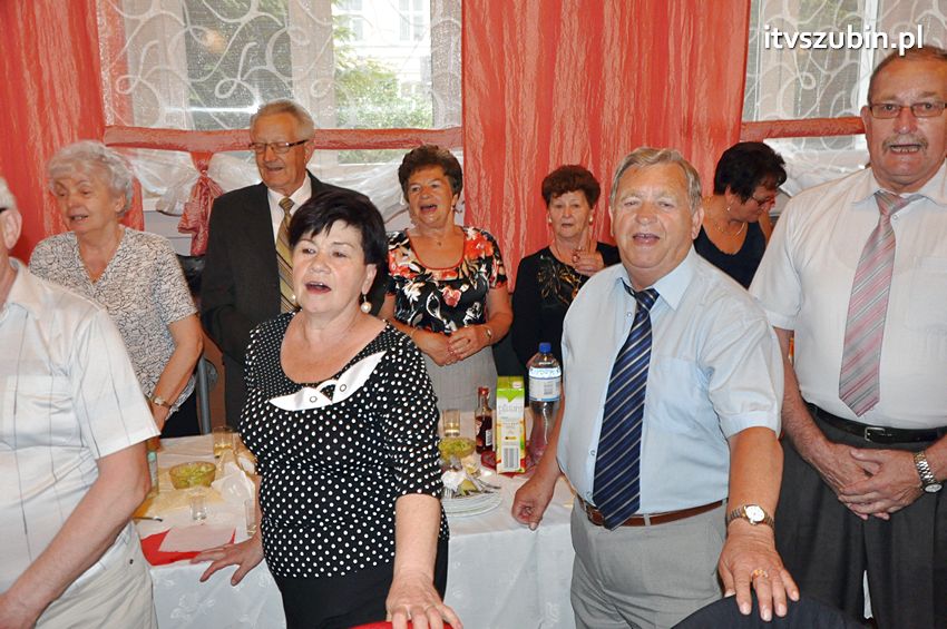 Seniorzy w tanecznych rytmach