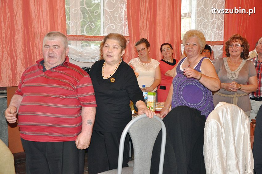 Seniorzy w tanecznych rytmach