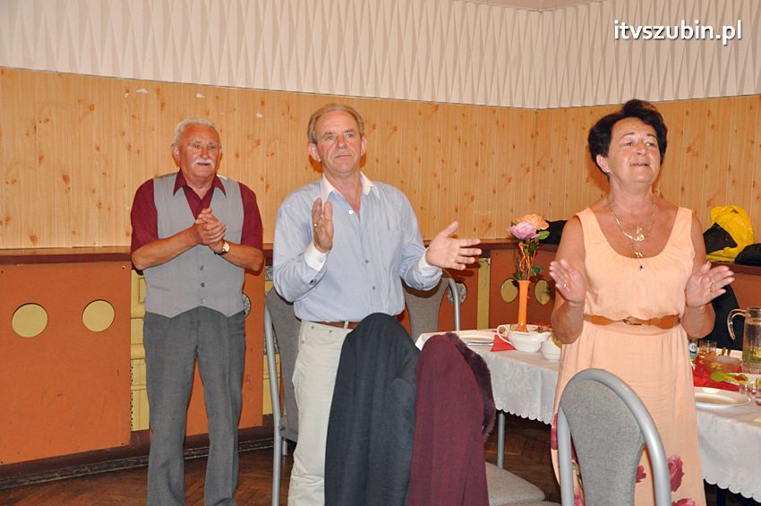 Seniorzy w tanecznych rytmach