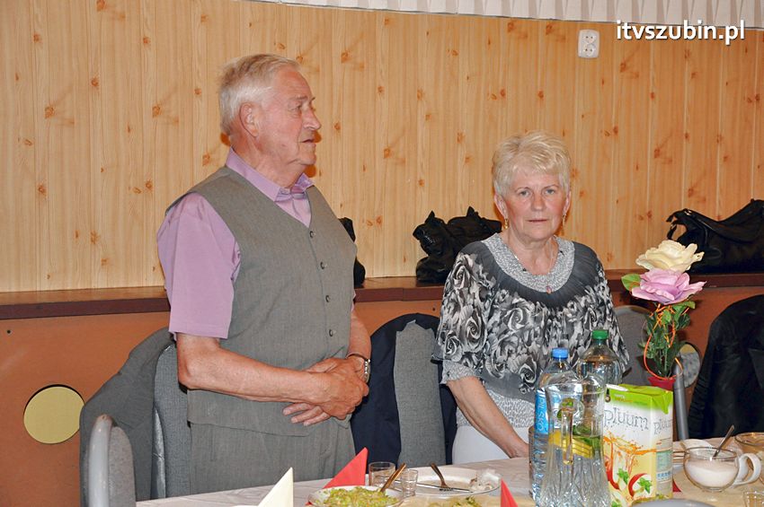 Seniorzy w tanecznych rytmach