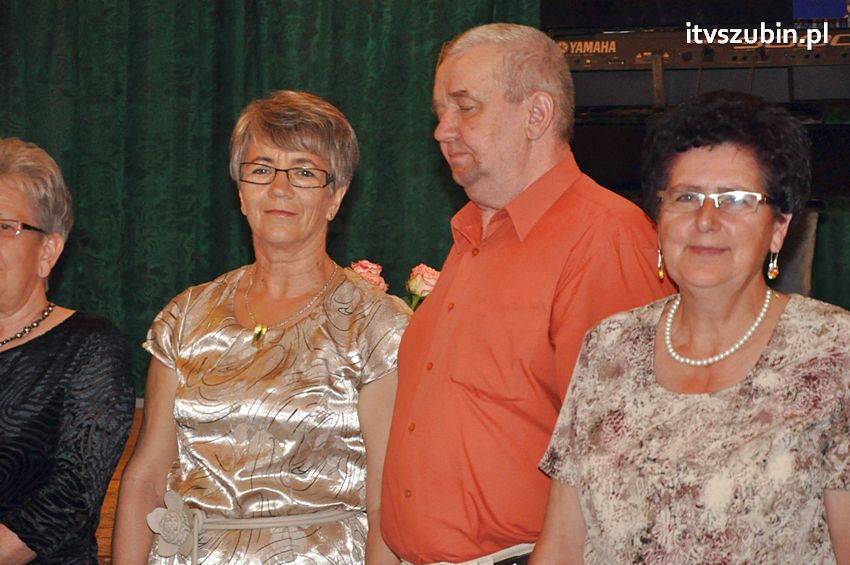 Seniorzy w tanecznych rytmach