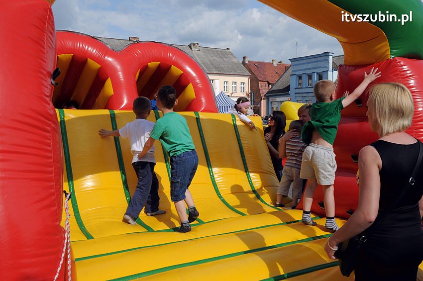 Dzień Dziecka na szubińskim rynku