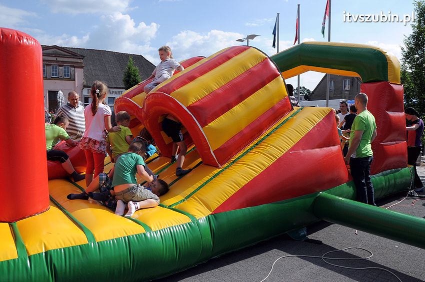 Dzień Dziecka na szubińskim rynku