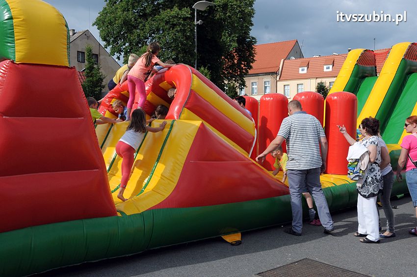 Dzień Dziecka na szubińskim rynku
