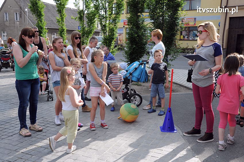 Dzień Dziecka na szubińskim rynku