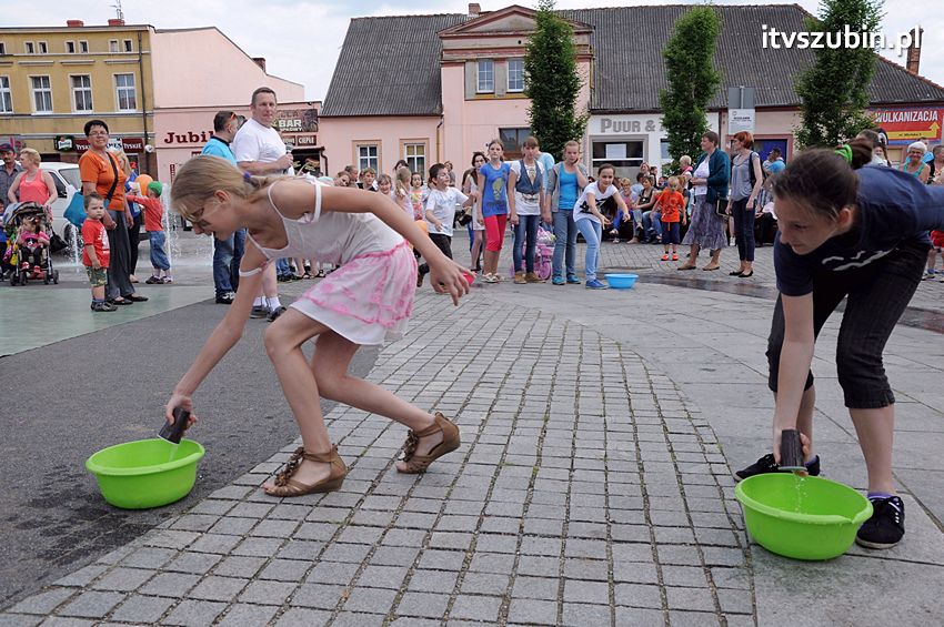 Dzień Dziecka na szubińskim rynku