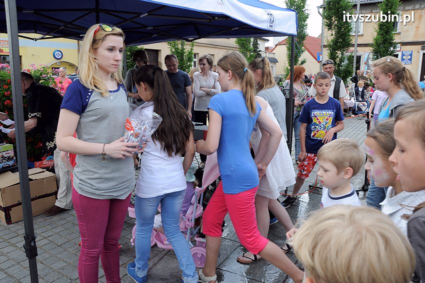 Dzień Dziecka na szubińskim rynku