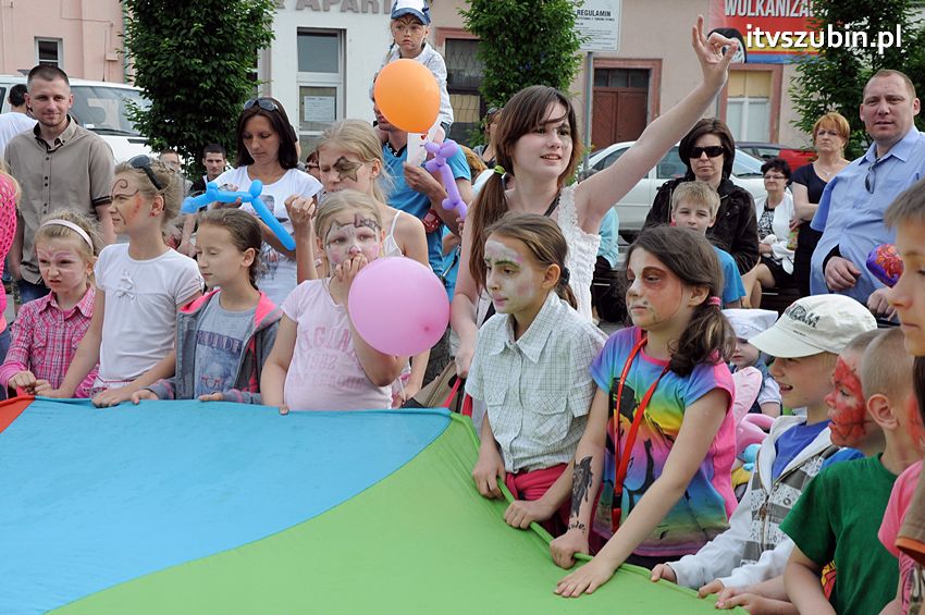 Dzień Dziecka na szubińskim rynku