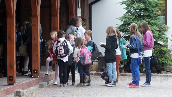 VII Powiatowy Festiwal Piosenki Anglojęzycznej odbył się w Olszewce