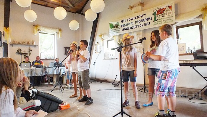 VII Powiatowy Festiwal Piosenki Anglojęzycznej odbył się w Olszewce