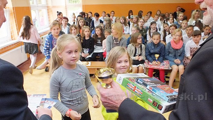 VII Powiatowy Festiwal Piosenki Anglojęzycznej odbył się w Olszewce