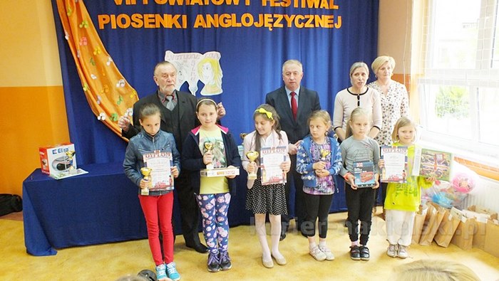 VII Powiatowy Festiwal Piosenki Anglojęzycznej odbył się w Olszewce