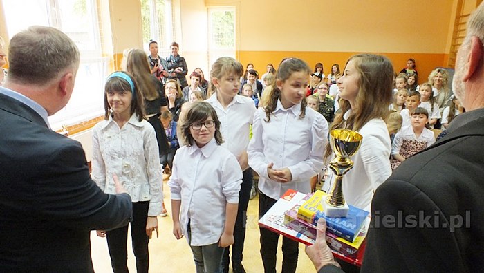 VII Powiatowy Festiwal Piosenki Anglojęzycznej odbył się w Olszewce