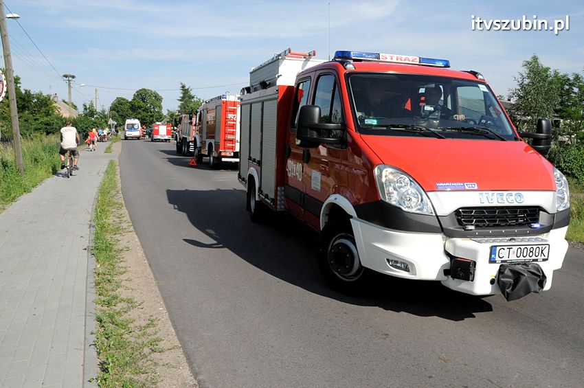Zderzenie dwóch samochodów osobowych w Turze