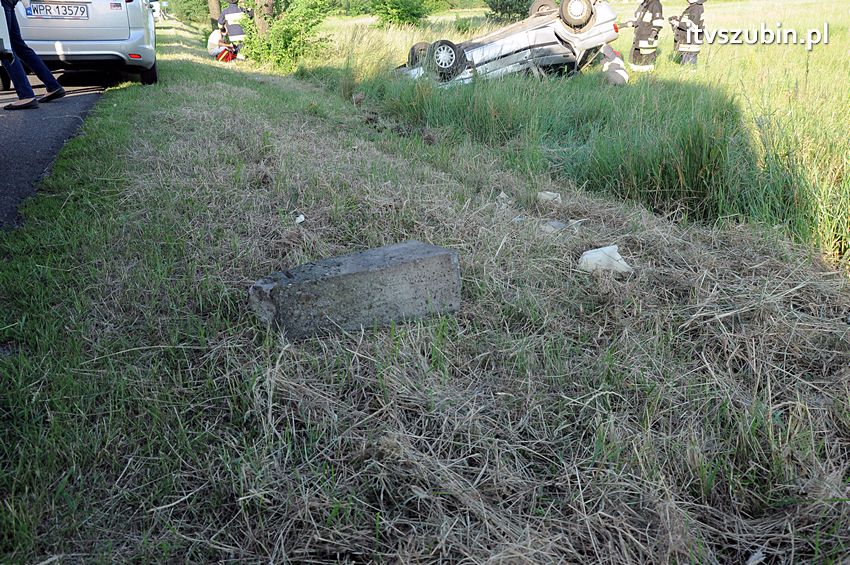 Dachowanie osobówki na krajowej piątce