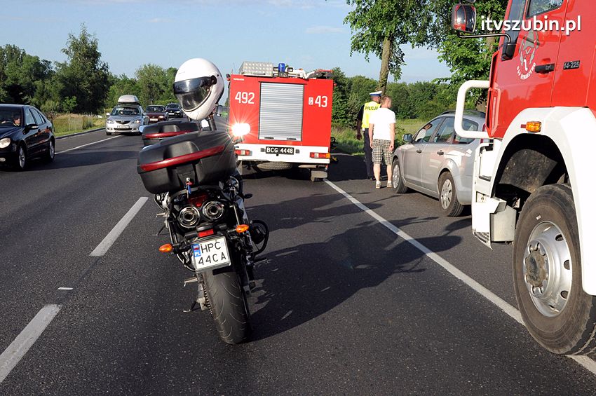 Dachowanie osobówki na krajowej piątce