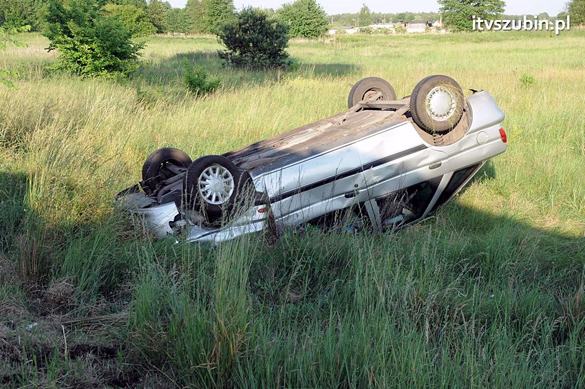 Dachowanie osobówki na krajowej piątce