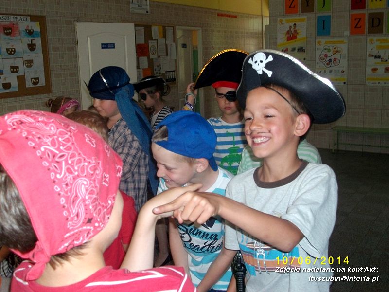 Dzień Pirata ? impreza czytelnicza w Zespole Szkół w Kowalewie