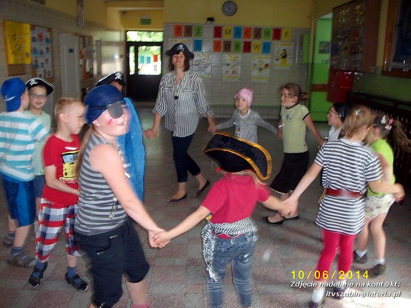 Dzień Pirata ? impreza czytelnicza w Zespole Szkół w Kowalewie