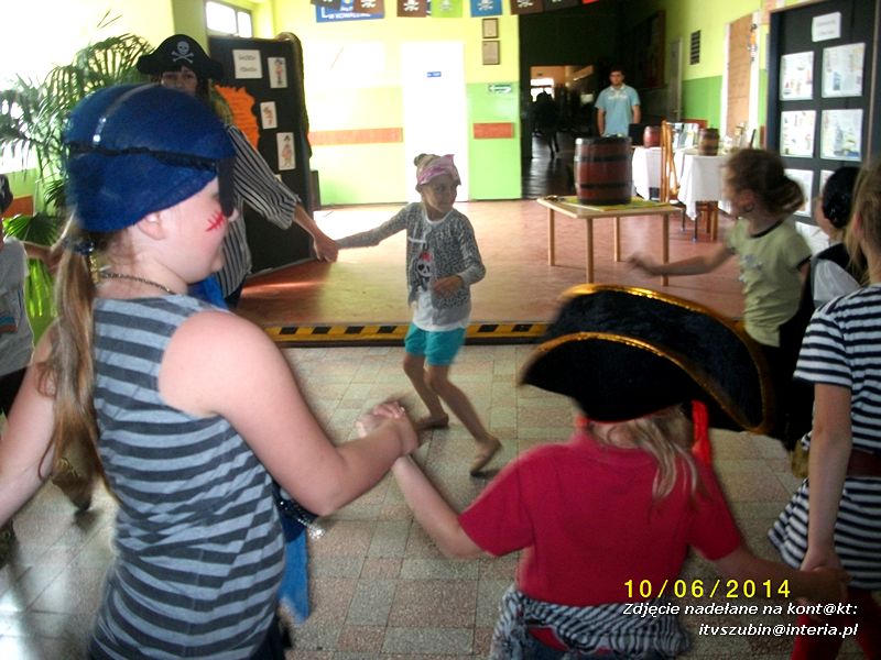 Dzień Pirata ? impreza czytelnicza w Zespole Szkół w Kowalewie