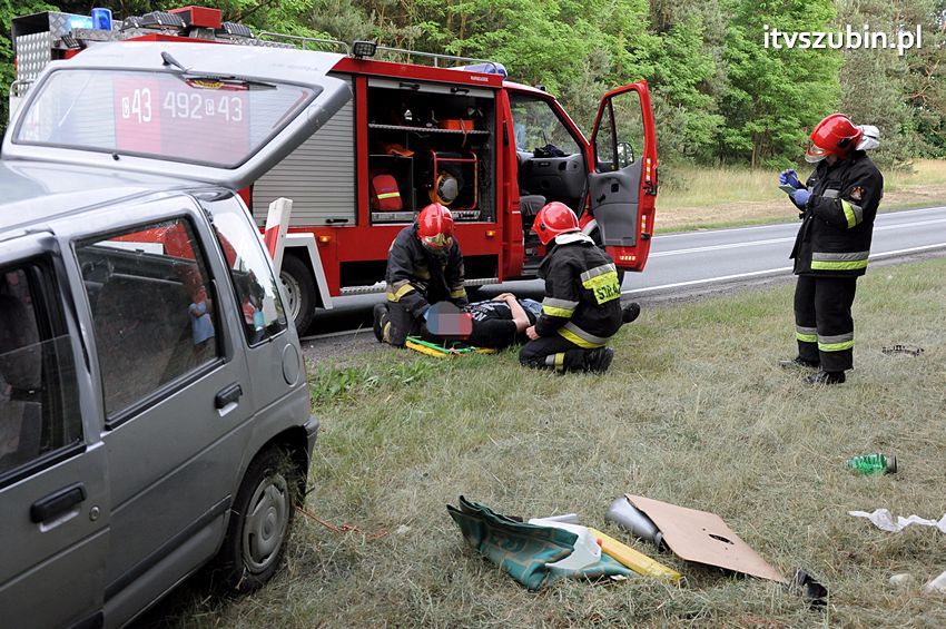 Dachowanie osobówki w Nowym Świecie