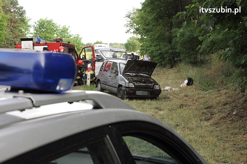 Dachowanie osobówki w Nowym Świecie