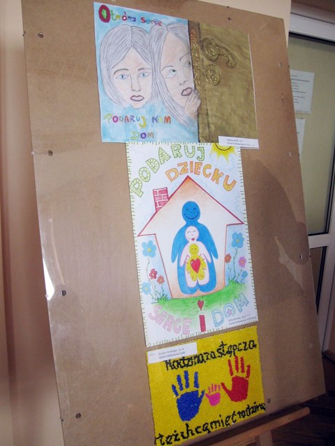 Rozstrzygnięto konkurs na plakat o Rodzicielstwie Zastępczym