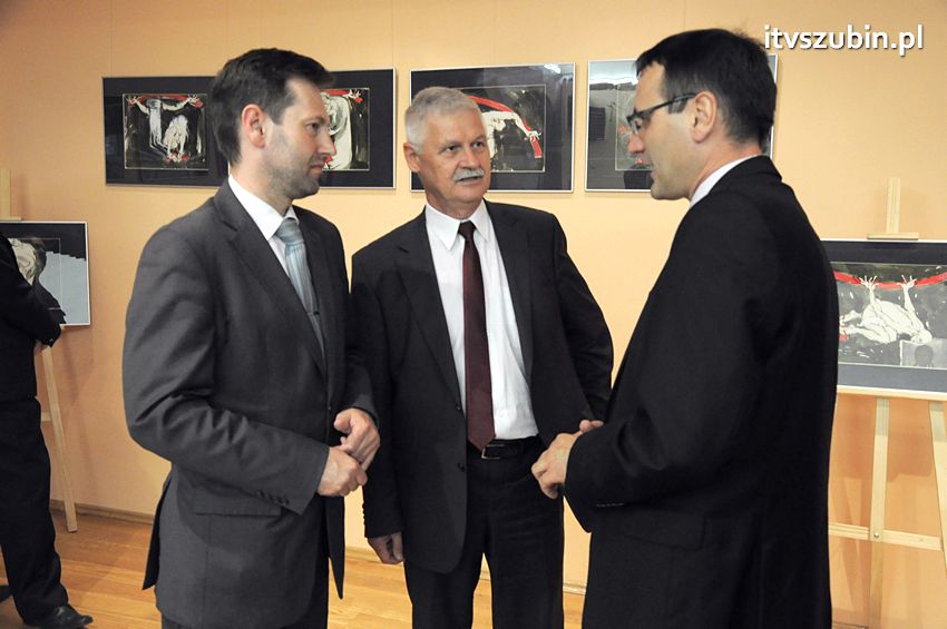 W Szubinie otwarto wystawę prac artystów zawodowych z Polski i Niemiec