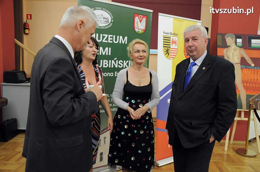 W Szubinie otwarto wystawę prac artystów zawodowych z Polski i Niemiec