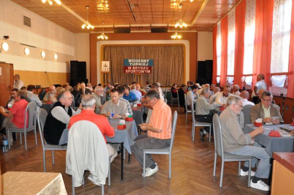 Wiosenny brydż w SDK