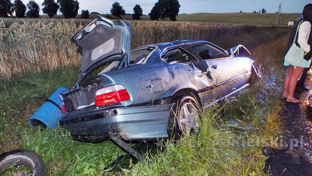 BMW dachowało w Lubaszczu