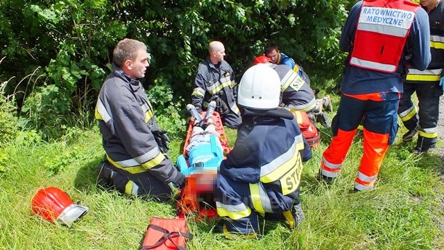 Zderzenie samochodów w Sadkach, dwoje dzieci w szpitalu