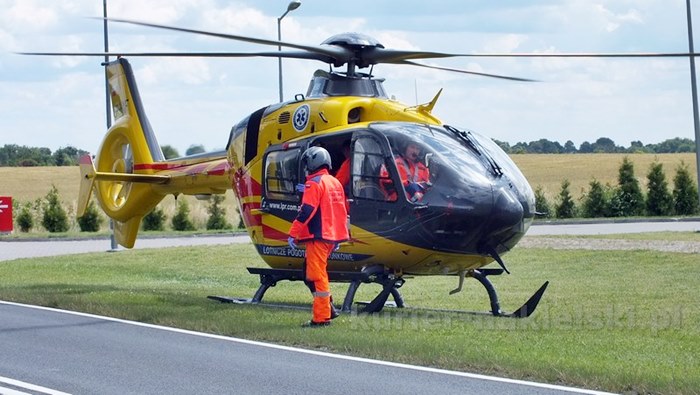 Zderzenie samochodów w Sadkach, dwoje dzieci w szpitalu