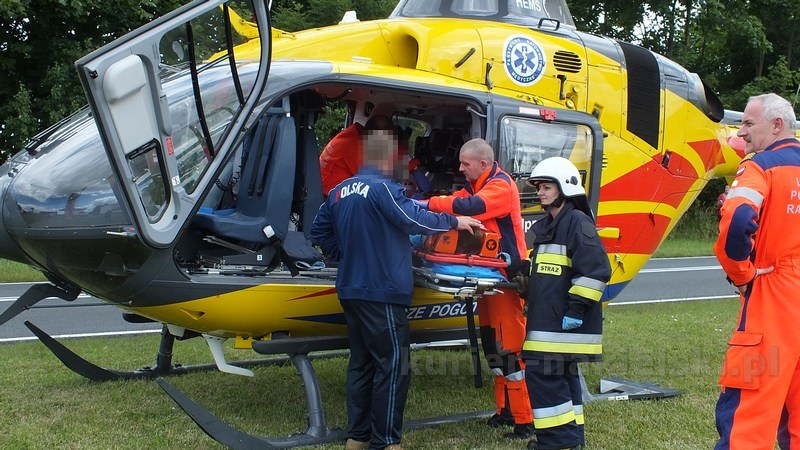 Zderzenie samochodów w Sadkach, dwoje dzieci w szpitalu