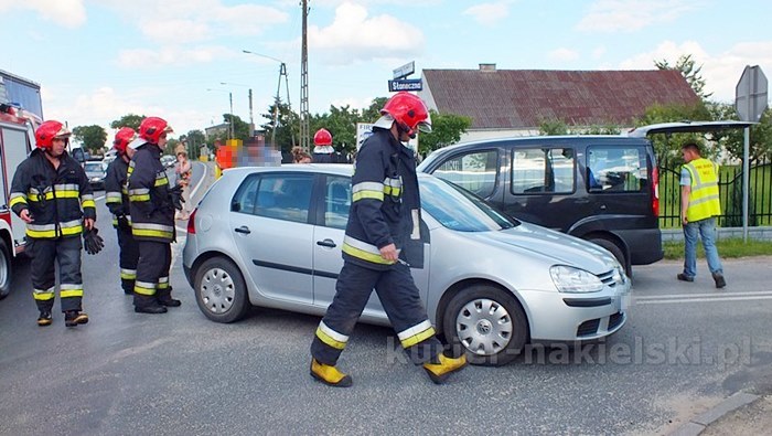 Kolizja trzech pojazdów w Trzeciewnicy