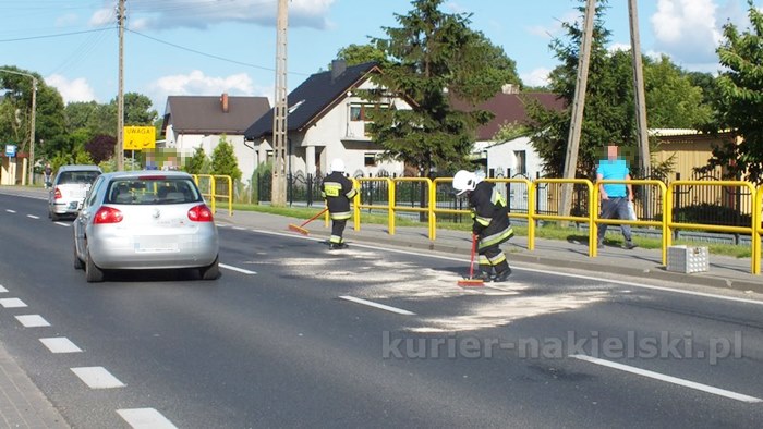 Kolizja trzech pojazdów w Trzeciewnicy