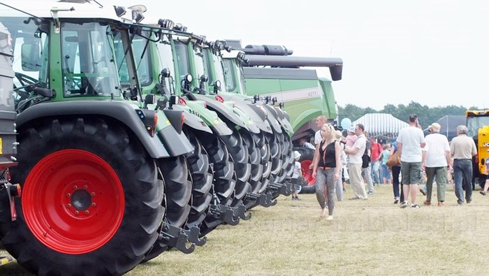 Rozpoczęły się Targi AGROTECH w Minikowie