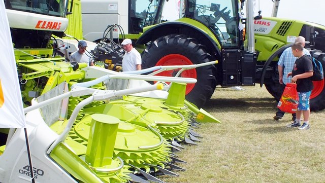 Rozpoczęły się Targi AGROTECH w Minikowie